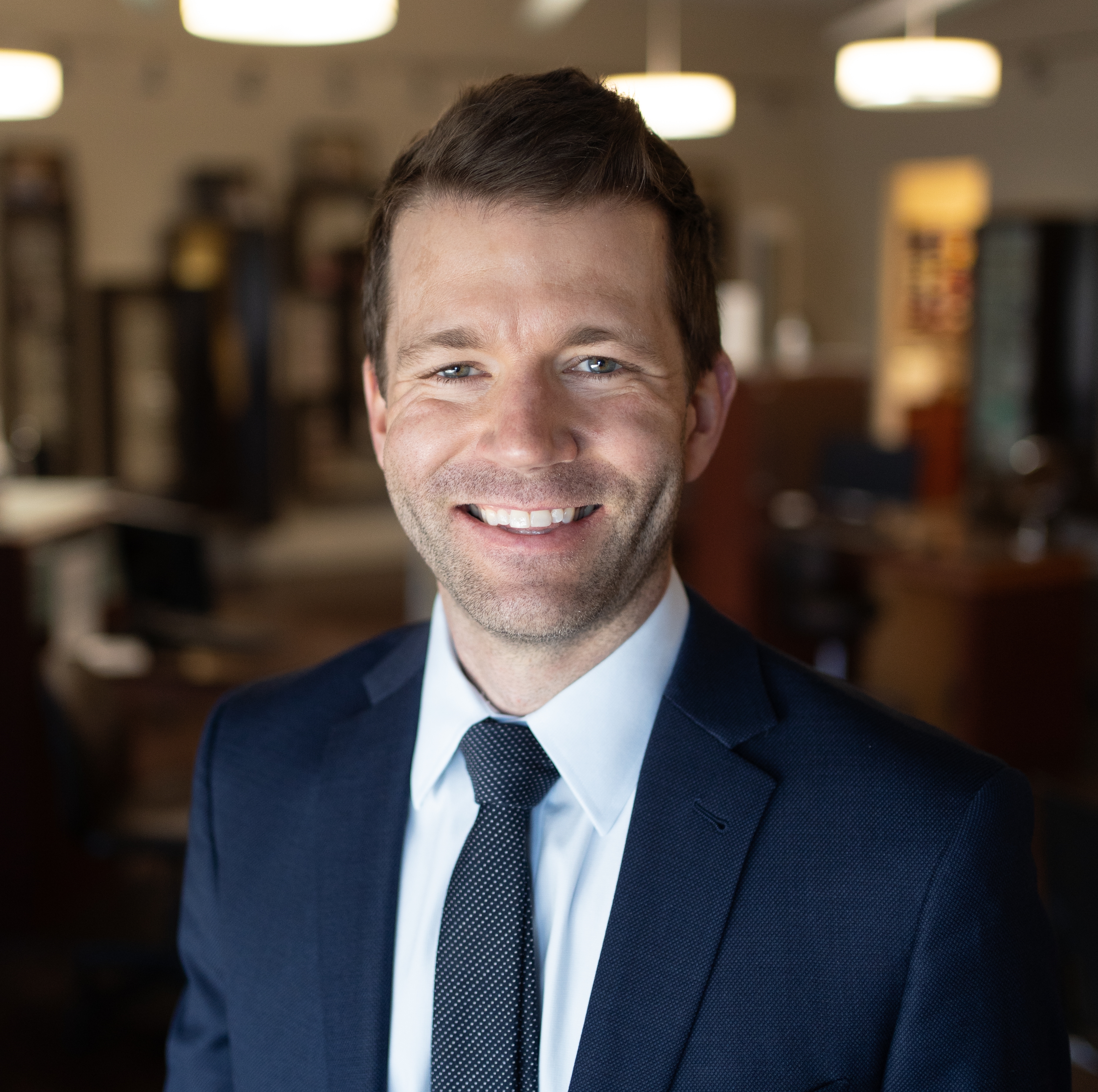 Dr. Alex Bell